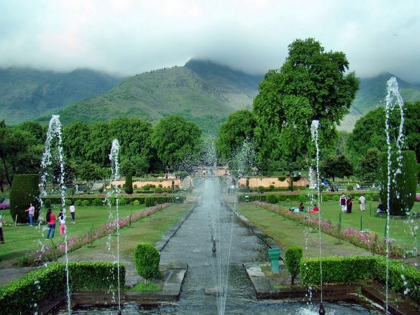 mughal gardens